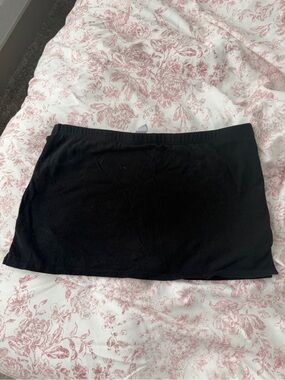 Black mini skirt